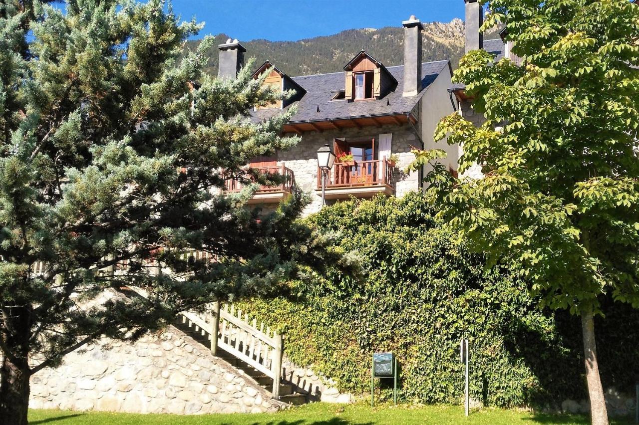 Chardin D'Alto-Apartamentos Chardins Benasque Exterior photo